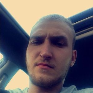 Meet your Posher, Adrian